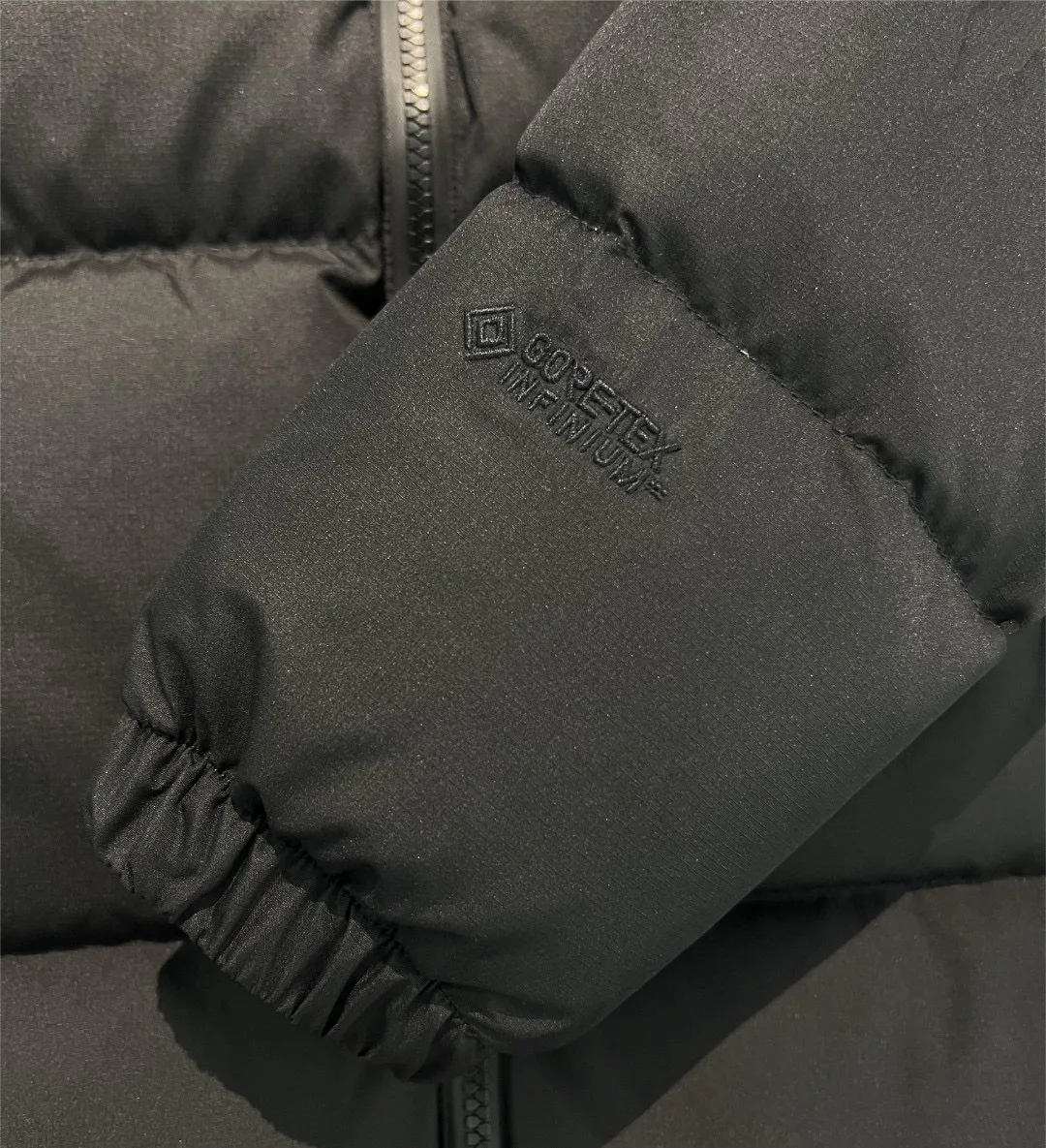 Men's Jackets And Down Jackets THE NORTH FACE 18416070