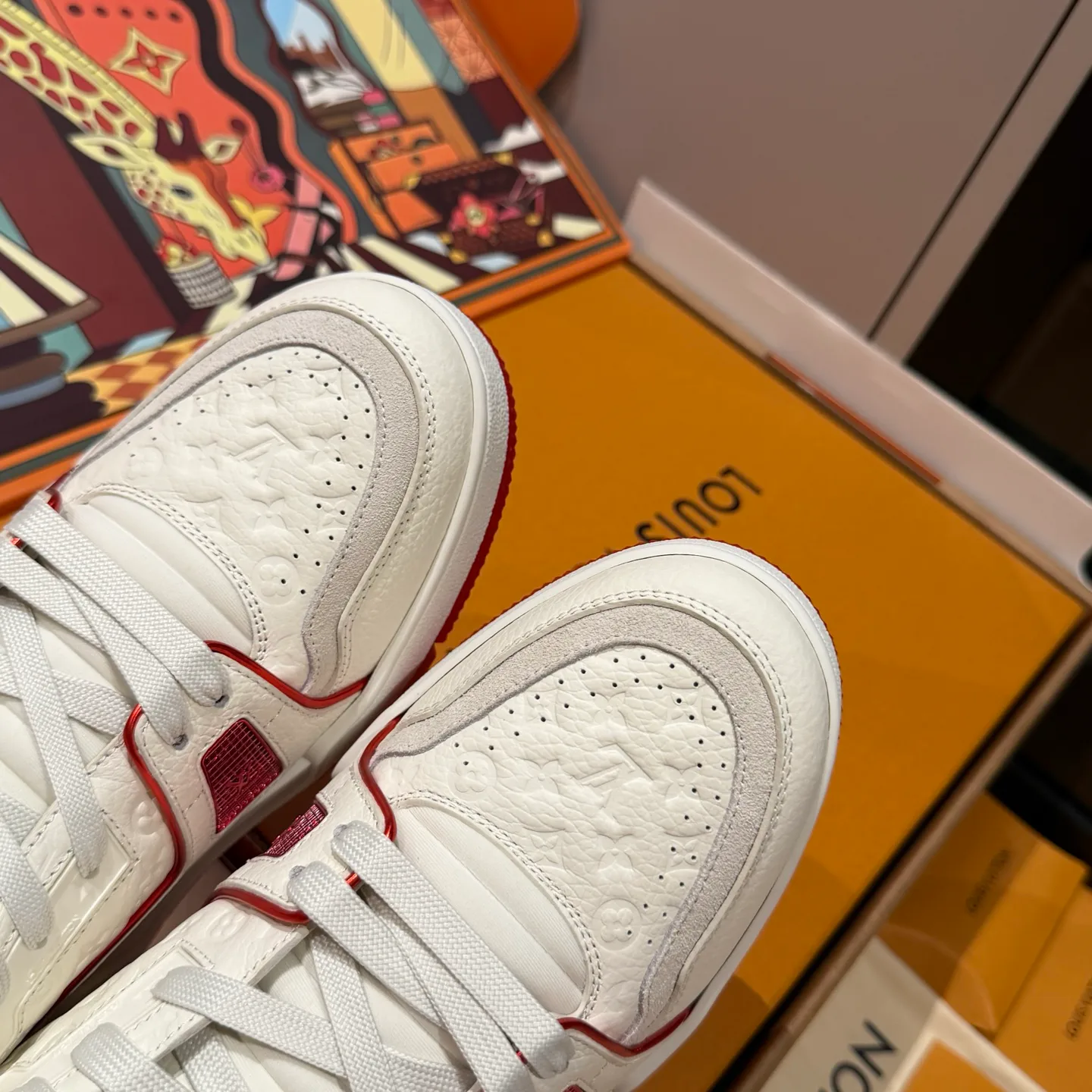 Men's Sneakers LOUIS VUITTON 18121552
