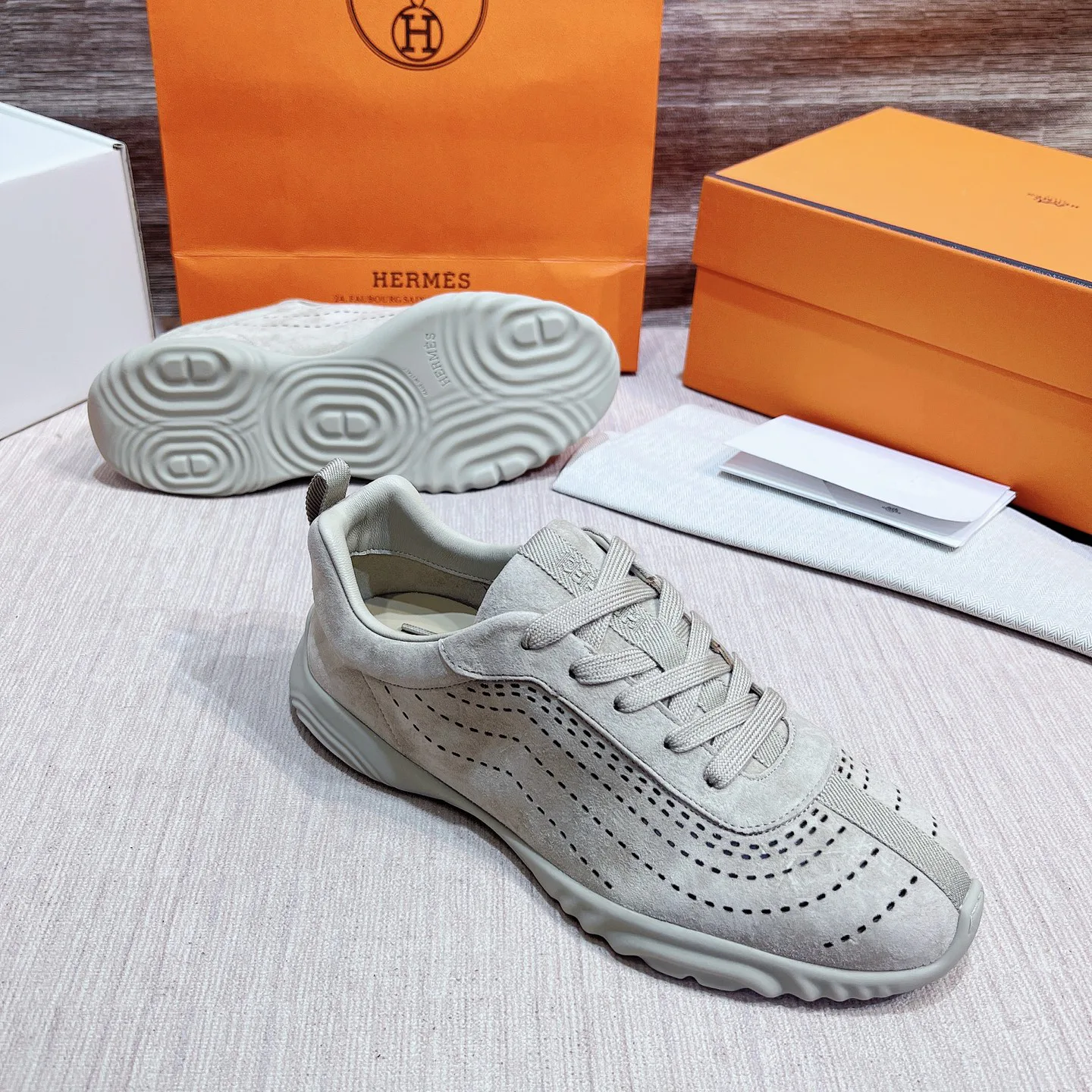 Women's Sneakers HERMES 17749561