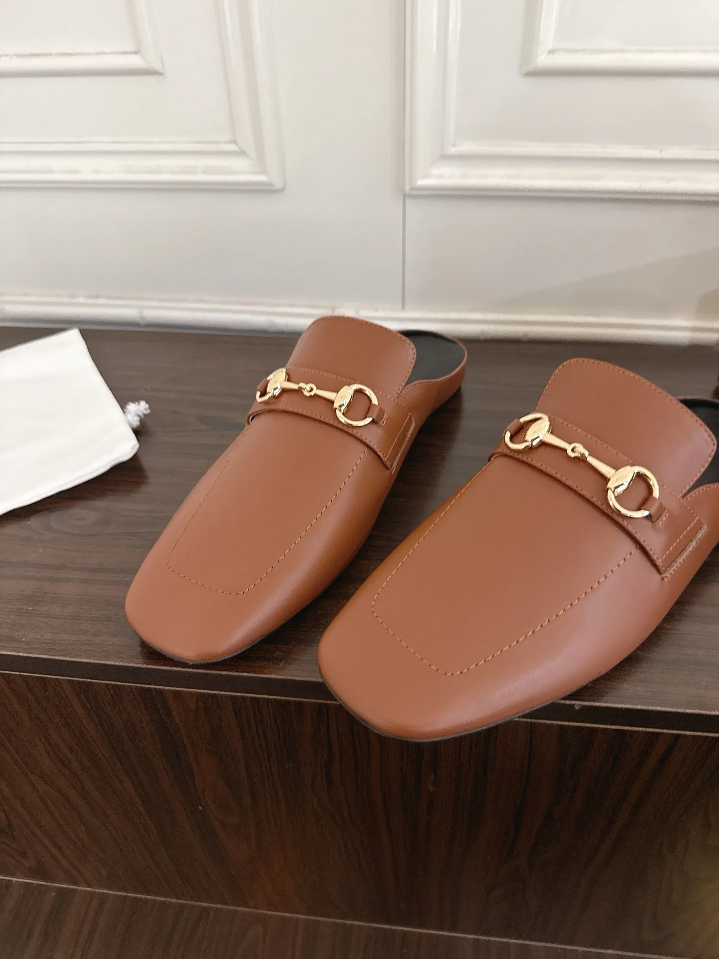 Women's Mules And Clogs GUCCI 17956783