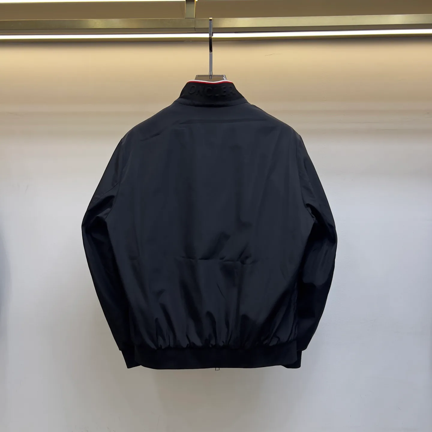 Men's Jackets And Down Jackets MONCLER 17340708