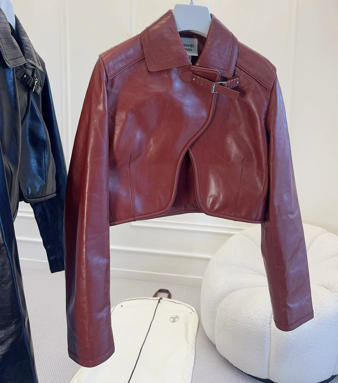 Women's Leather Jackets And Sheepskin Coats HERMES 18336446