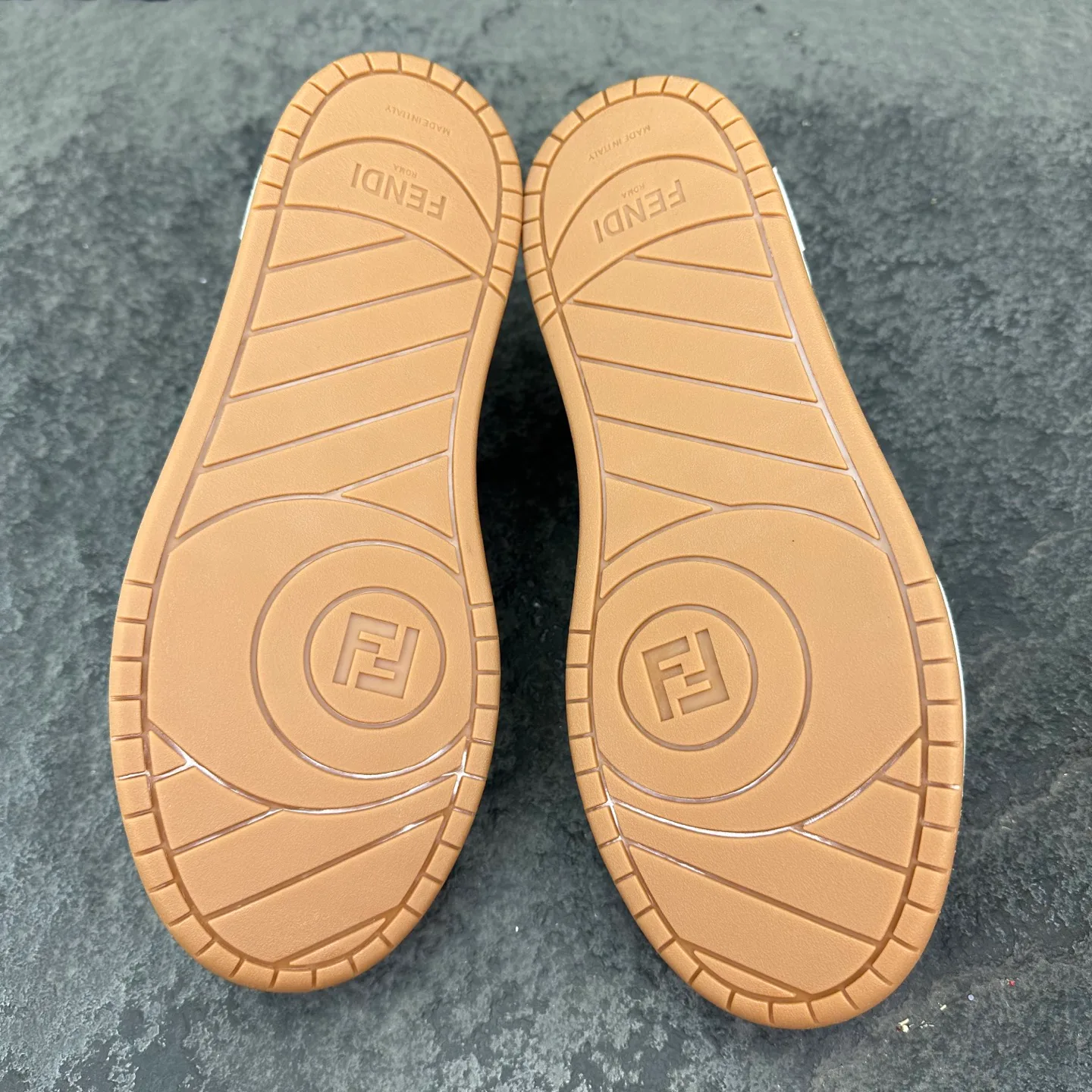 Men's Sneakers FENDI 18154163