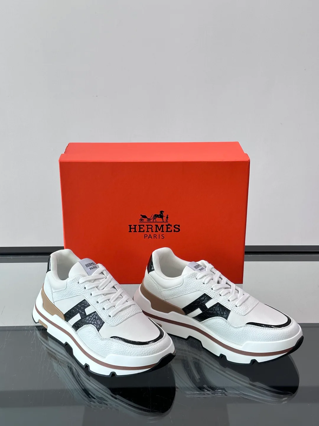 Men's Sneakers HERMES 17890537