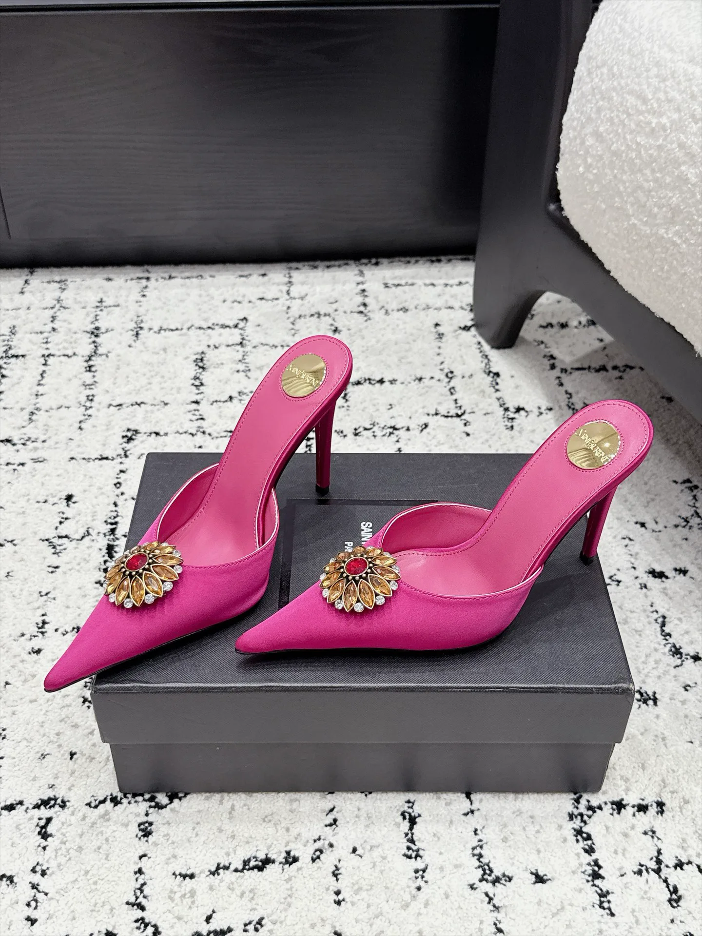Women's Heels SAINT LAURENT 17946865