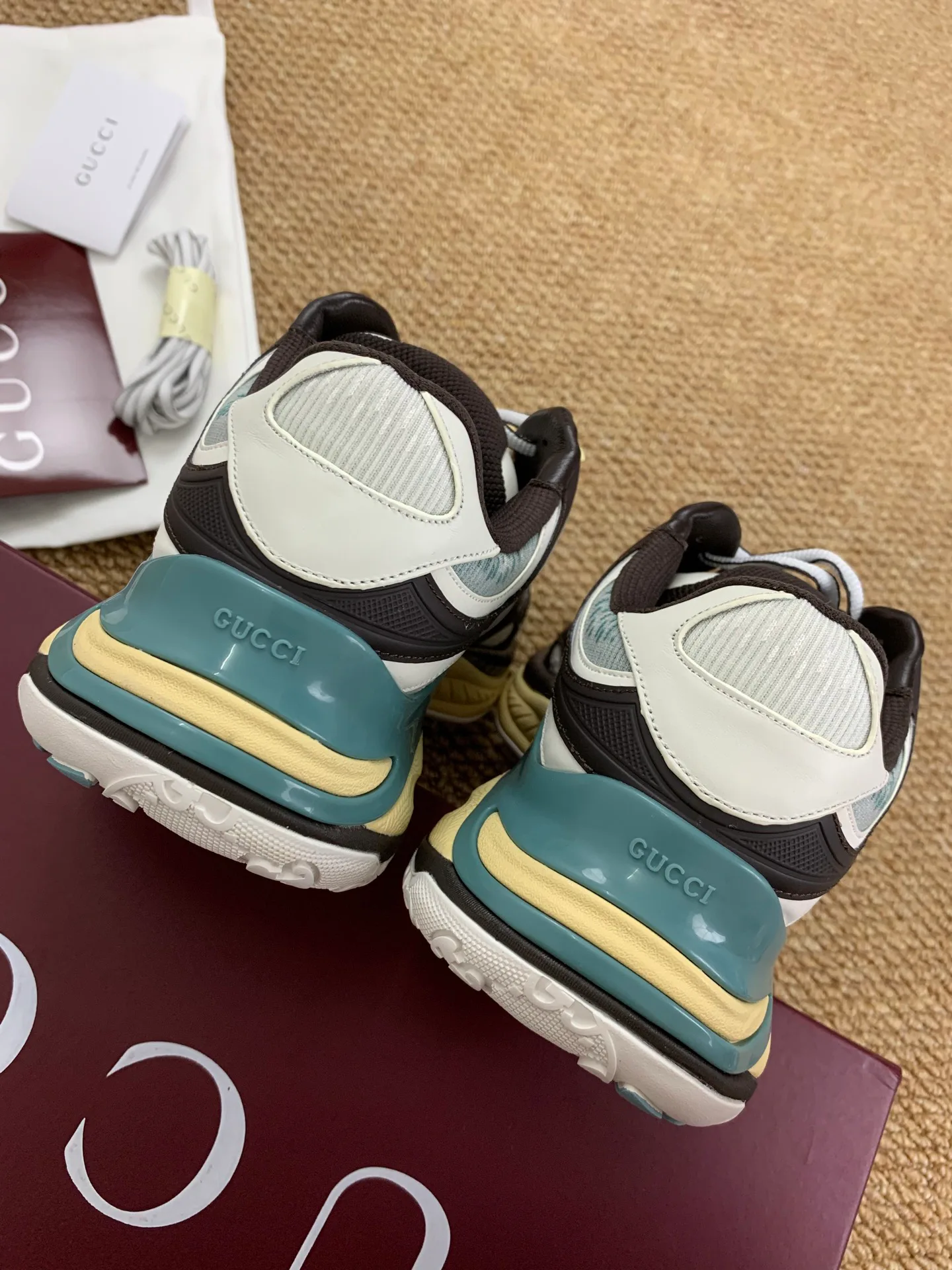 Women's Sneakers GUCCI 17545257