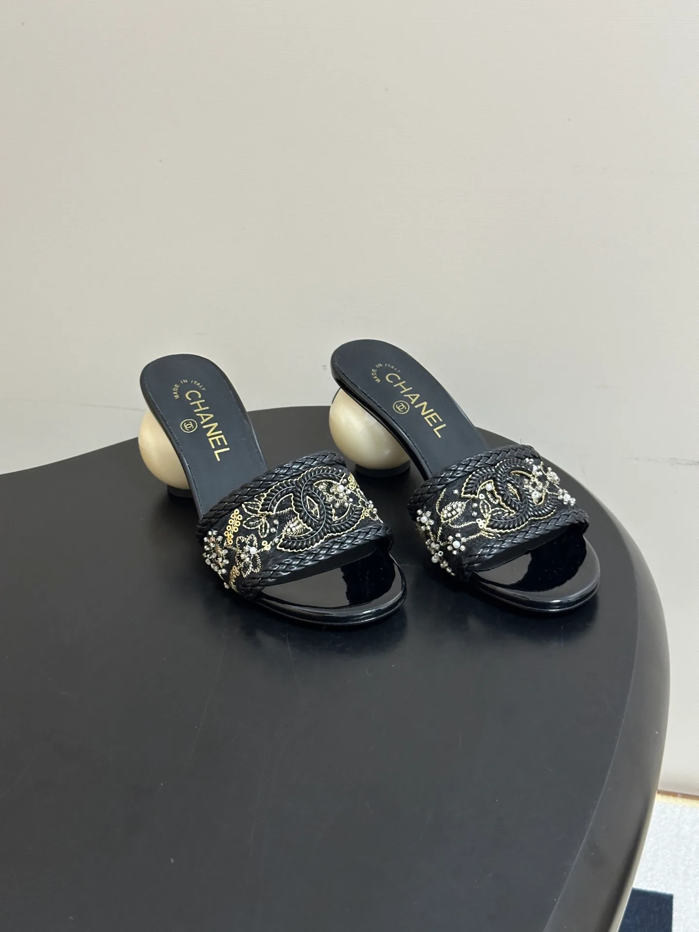 Women's Open-Toe Sandals CHANEL 17403443