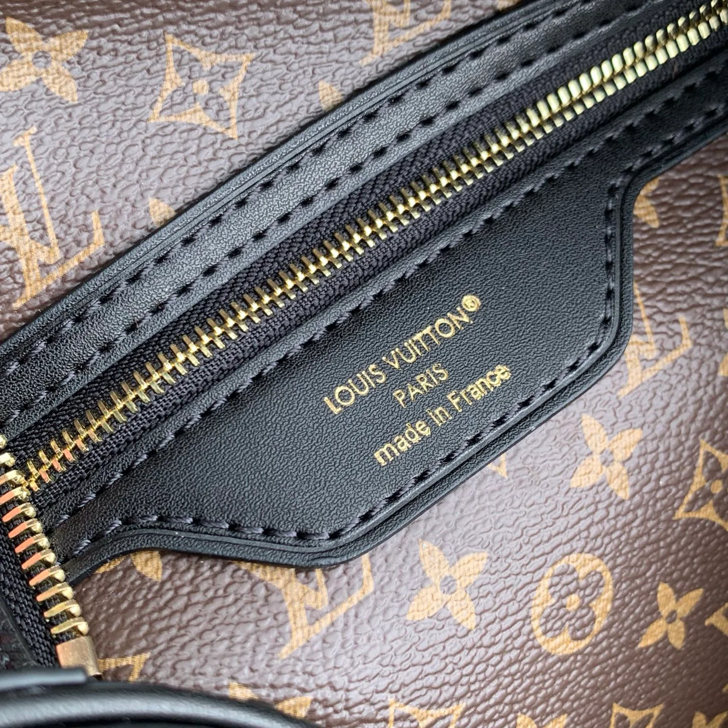 Women's Classic Handbags LOUIS VUITTON 18147547