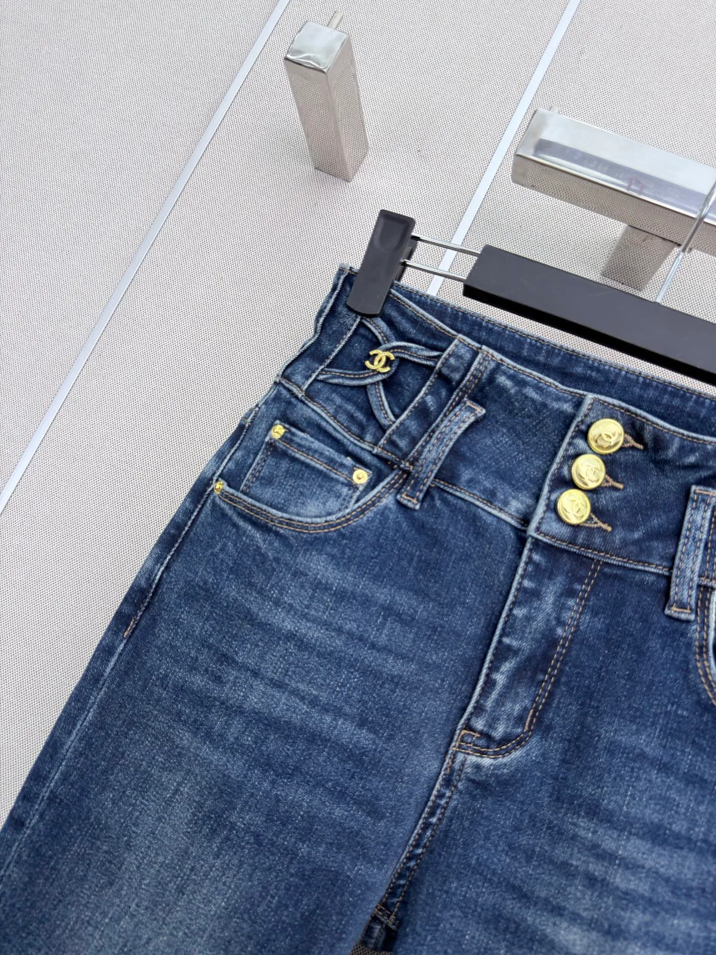 Women's Jeans CHANEL 18056798