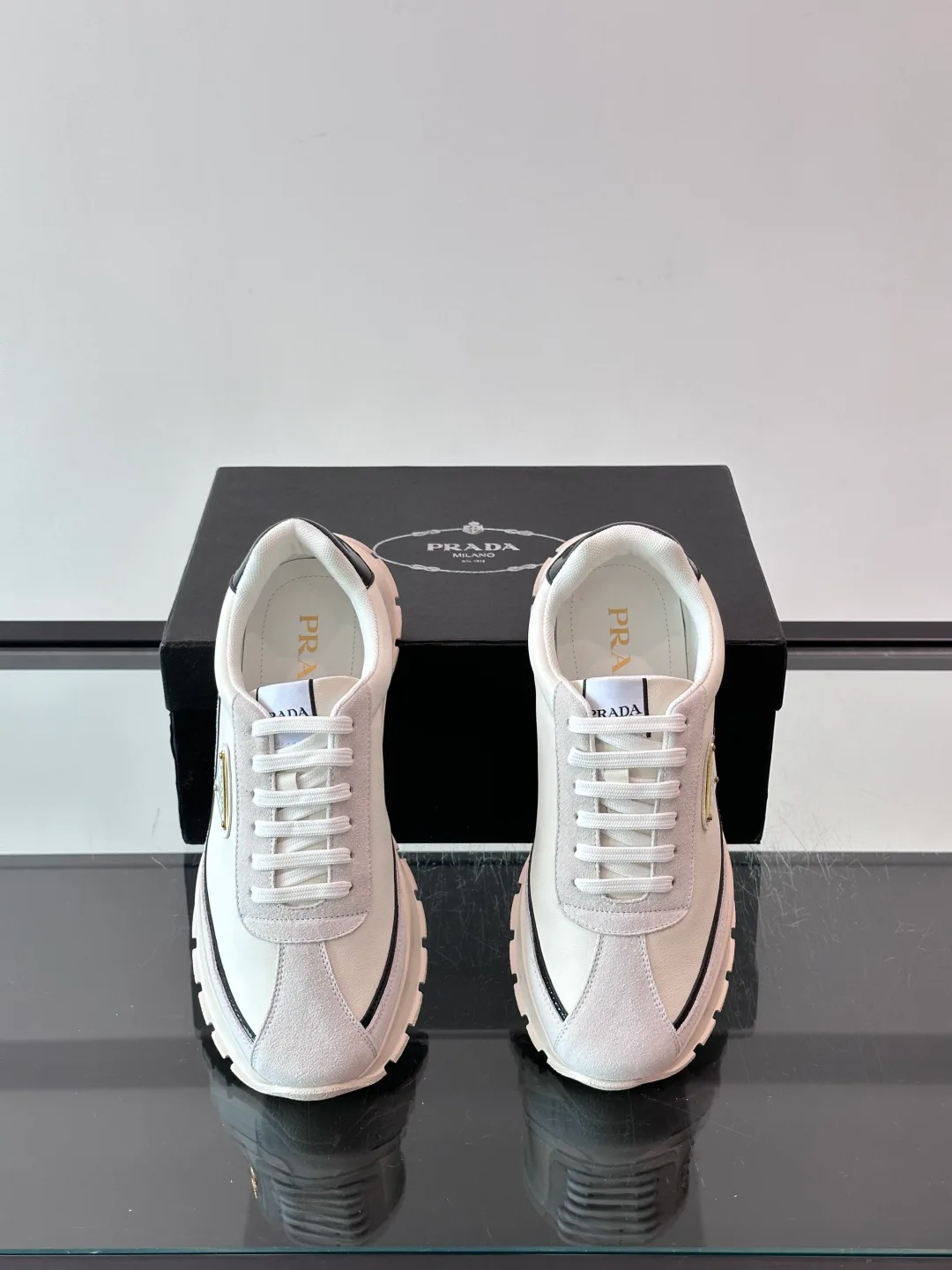 Men's Sneakers PRADA 18500608
