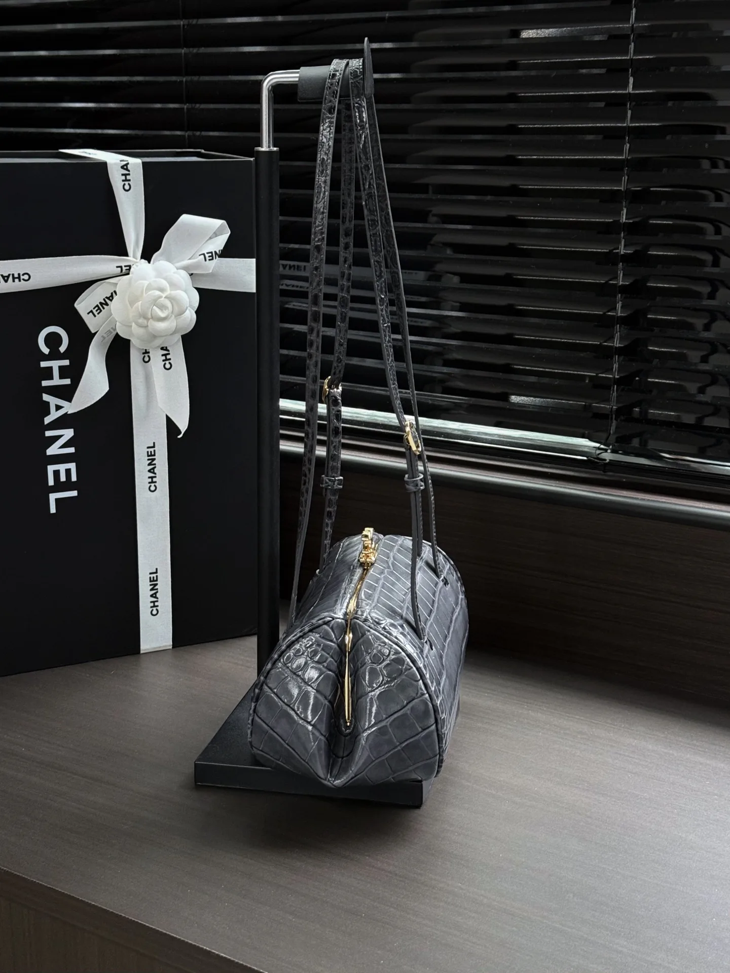 Women's Classic Handbags CHANEL 18147225