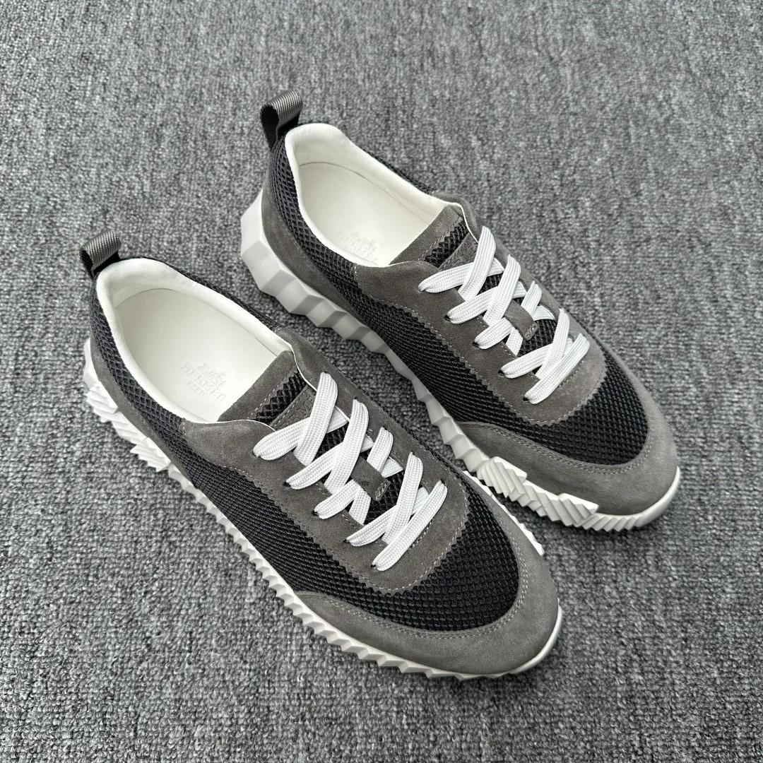 Men's Sneakers HERMES 18076159