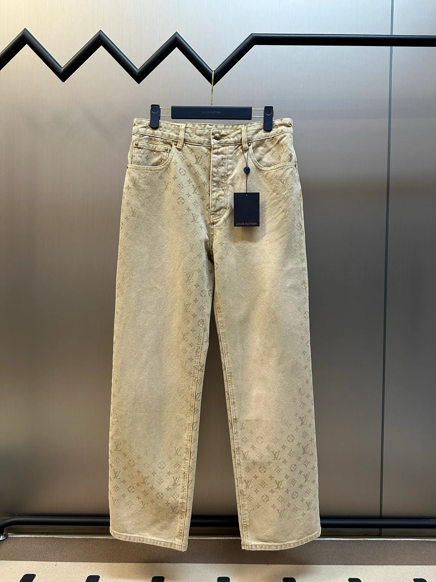 Men's Jeans LOUIS VUITTON 17299060