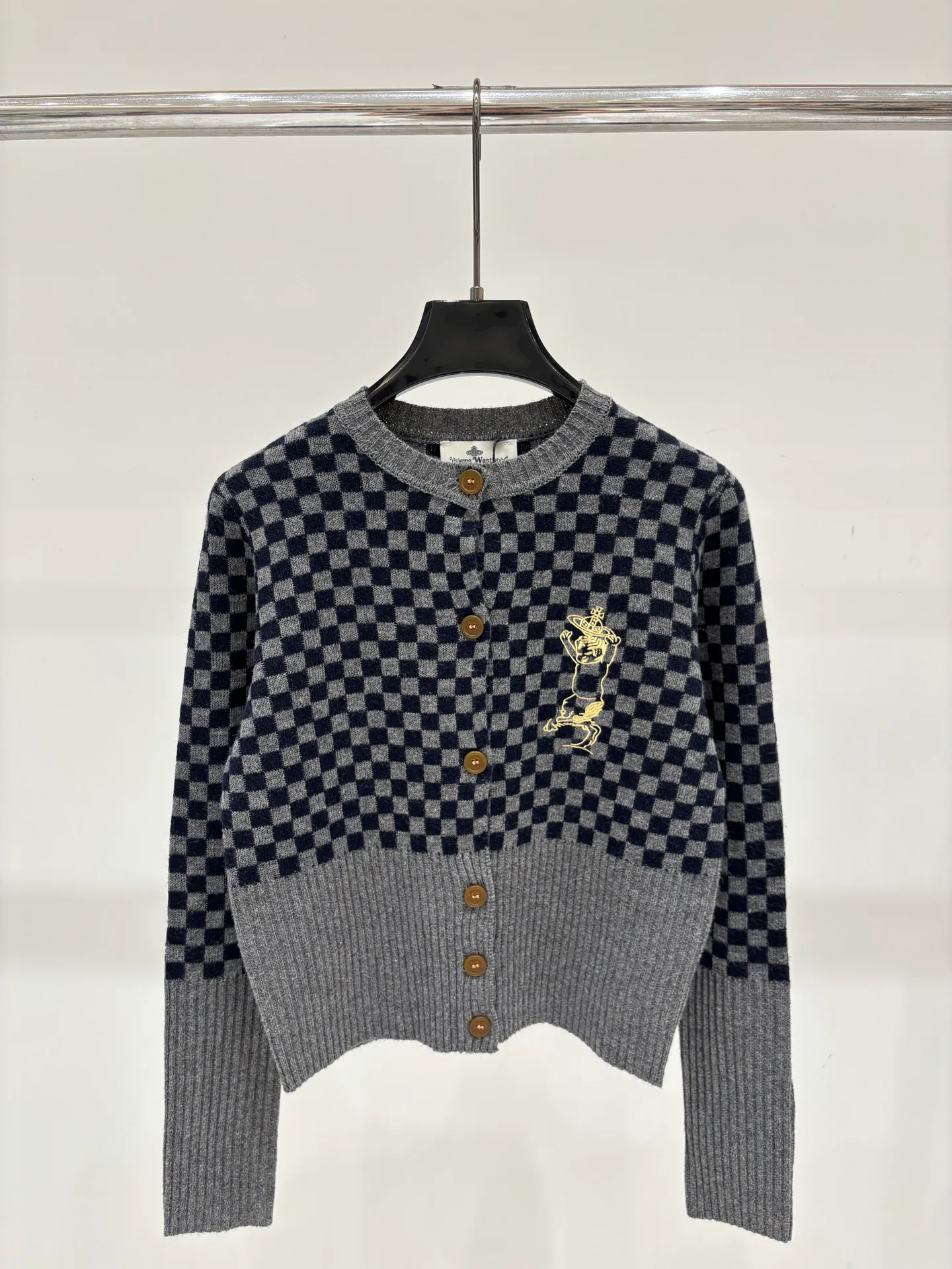 Women's Jumpers And Sweaters VIVIENNE WESTWOOD 18032648