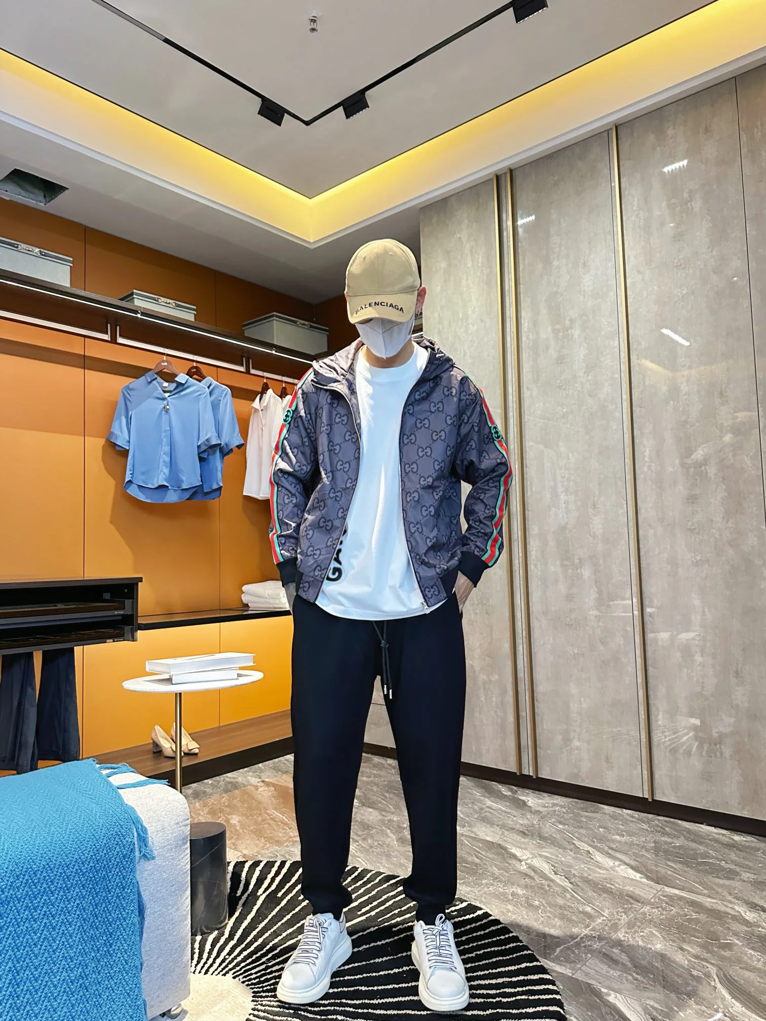 Men's Jackets And Down Jackets GUCCI 18197279