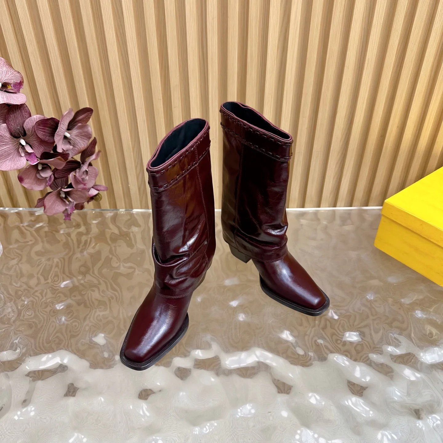 Women's Boots FENDI 18235442