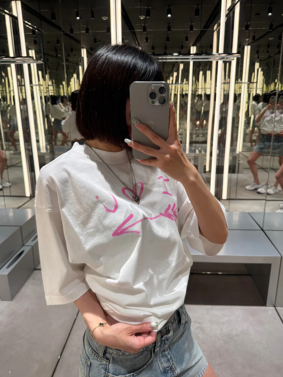 Men's T-Shirts BALENCIAGA 17740843