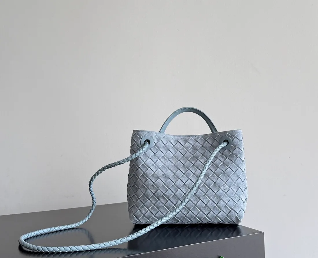Women's Classic Handbags BOTTEGA VENETA 17894781