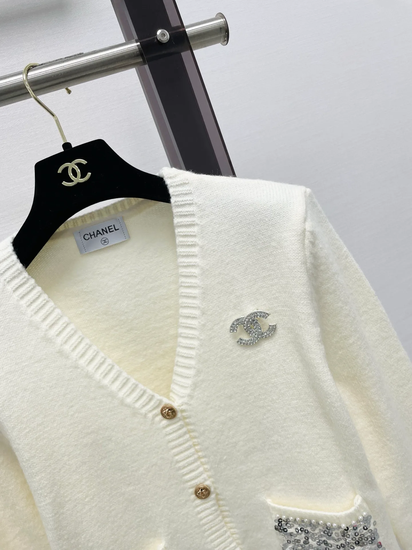Women's Jumpers And Sweaters CHANEL 18138007