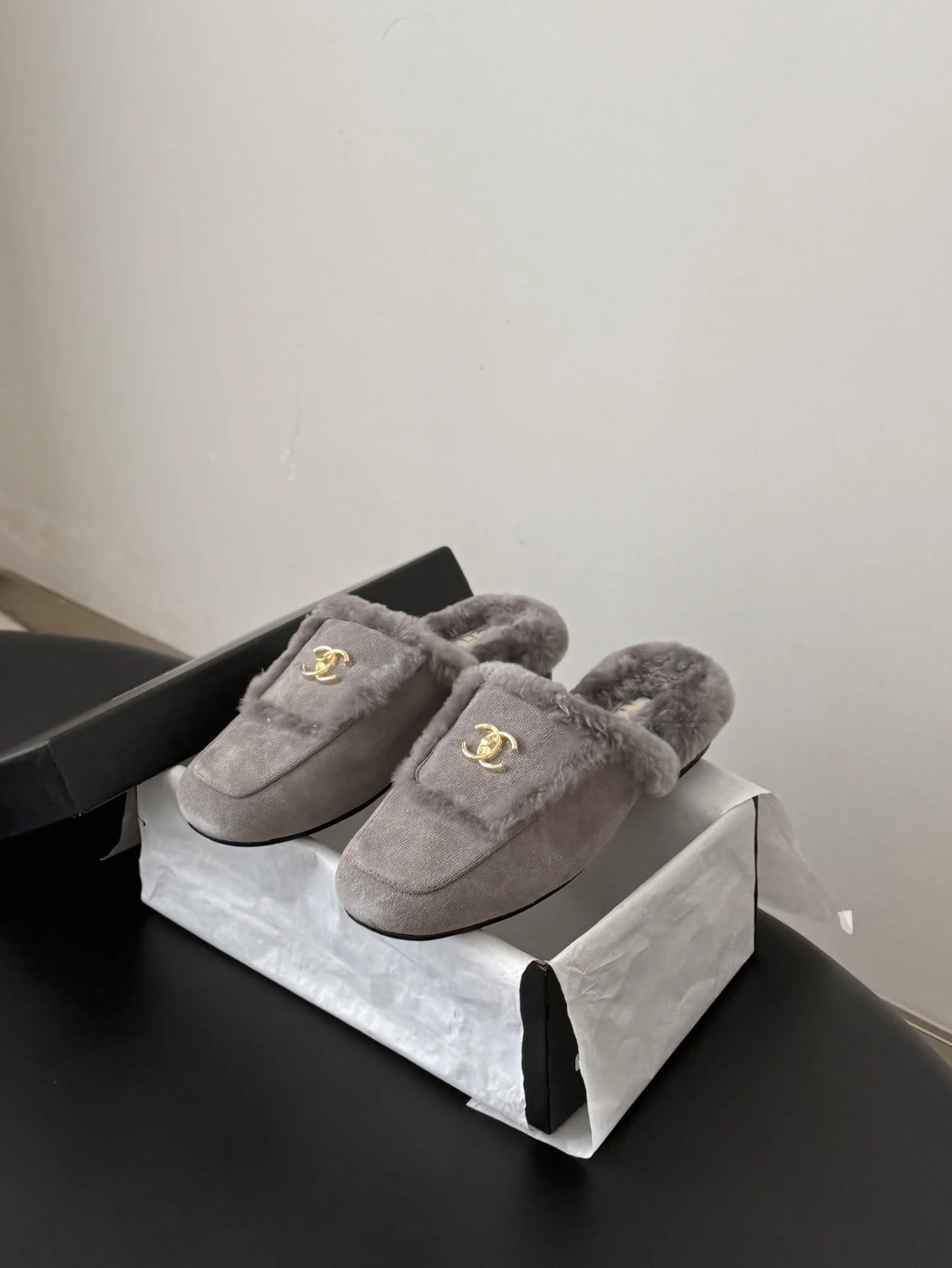 Women's Slippers CHANEL 18139402