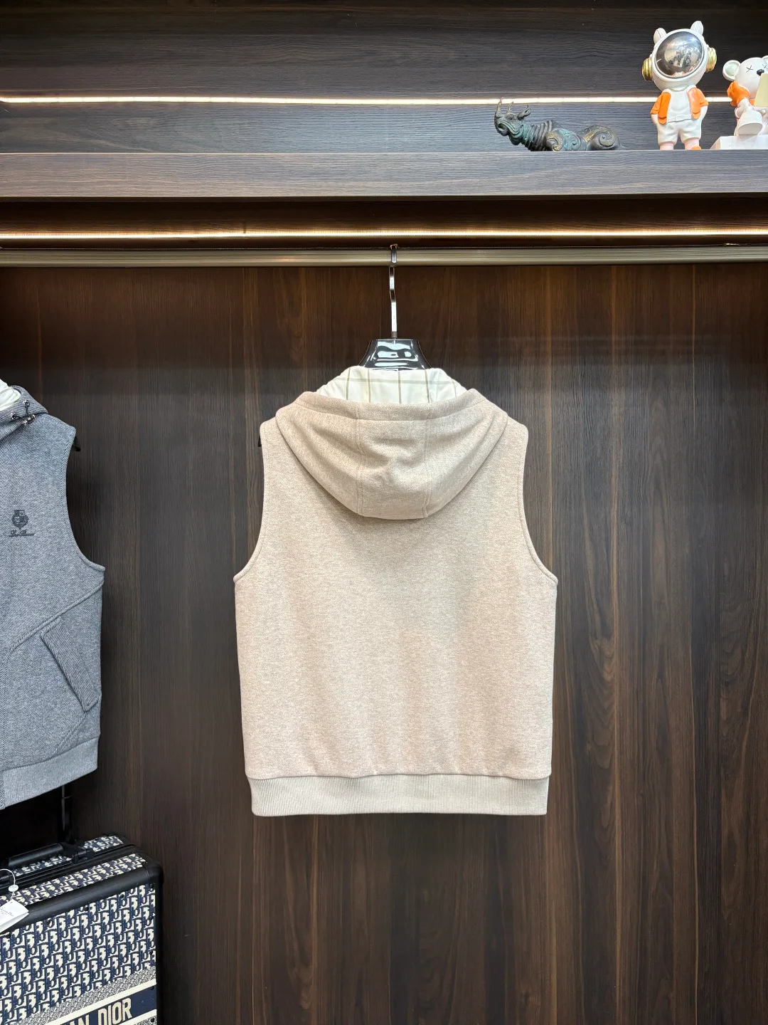 Men's Vests LORO PIANA 18140462