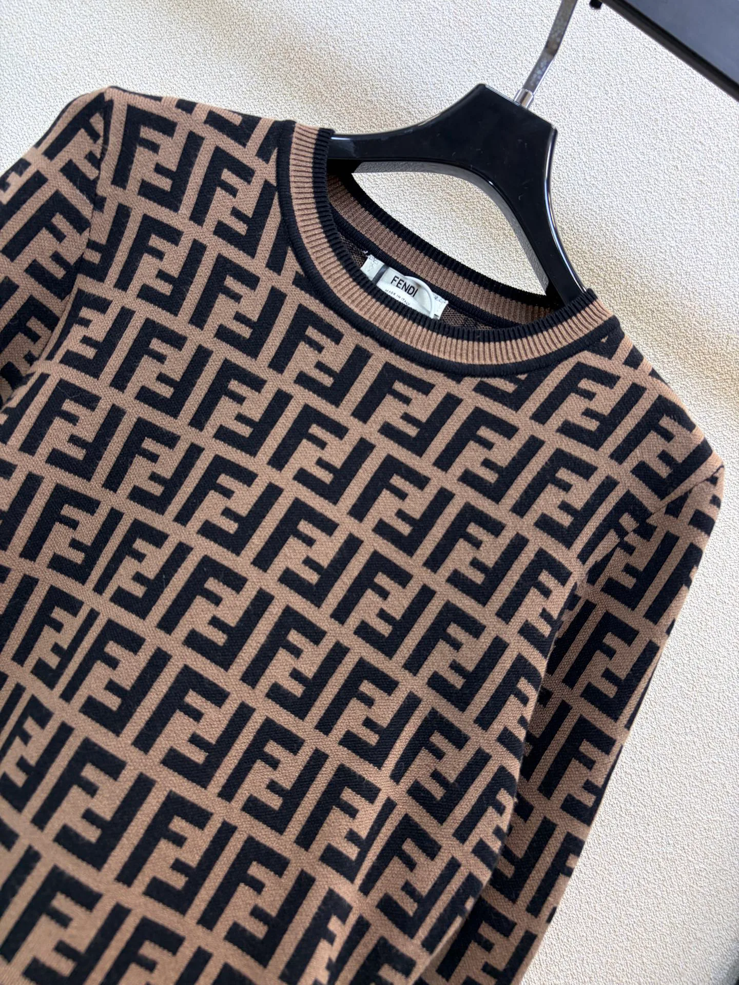 Women's Jumpers And Sweaters FENDI 18128354