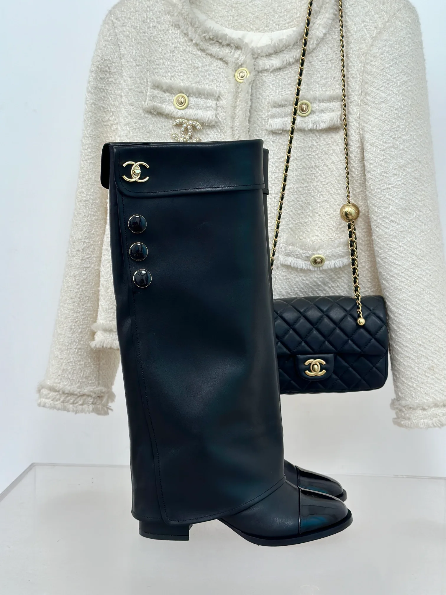 Women's Boots CHANEL 18154387