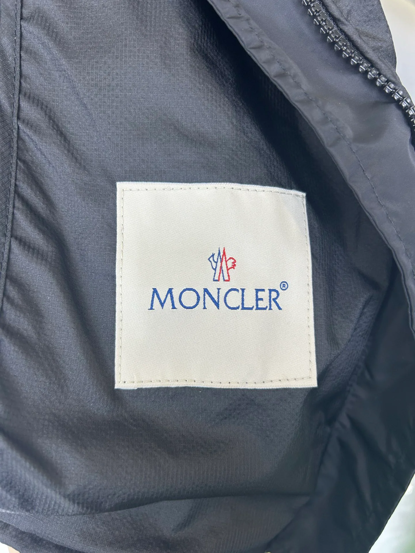 Women's Jackets And Down Jackets MONCLER 16968698