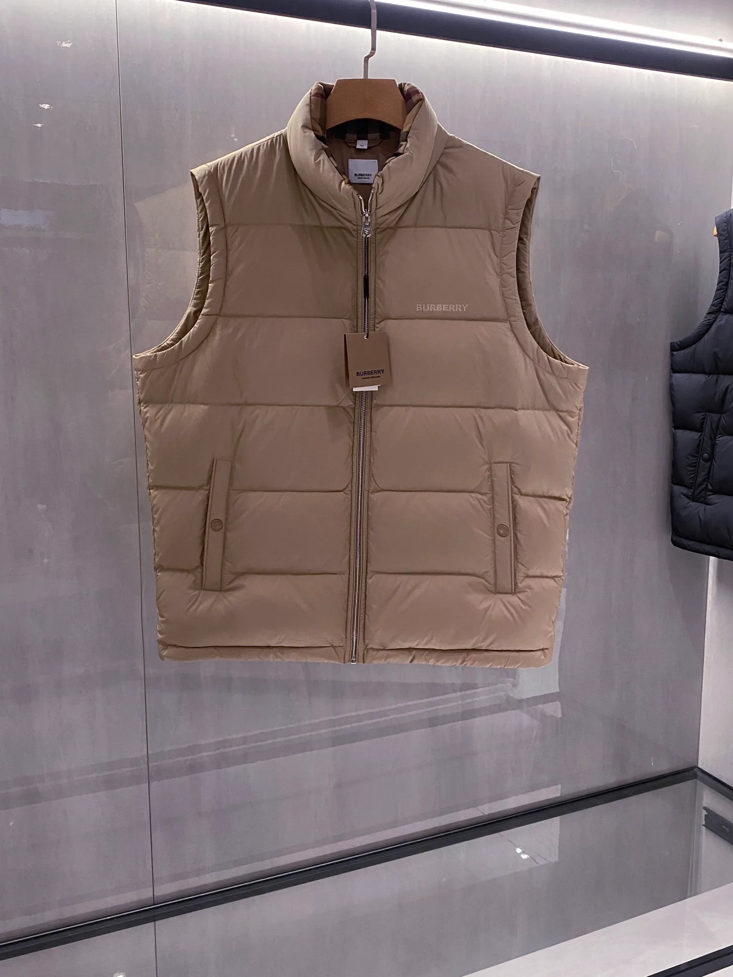 Жилеты Мужские Burberry 18572344