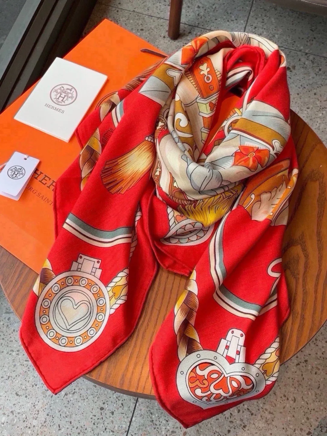 Silk Scarves HERMES 18222556