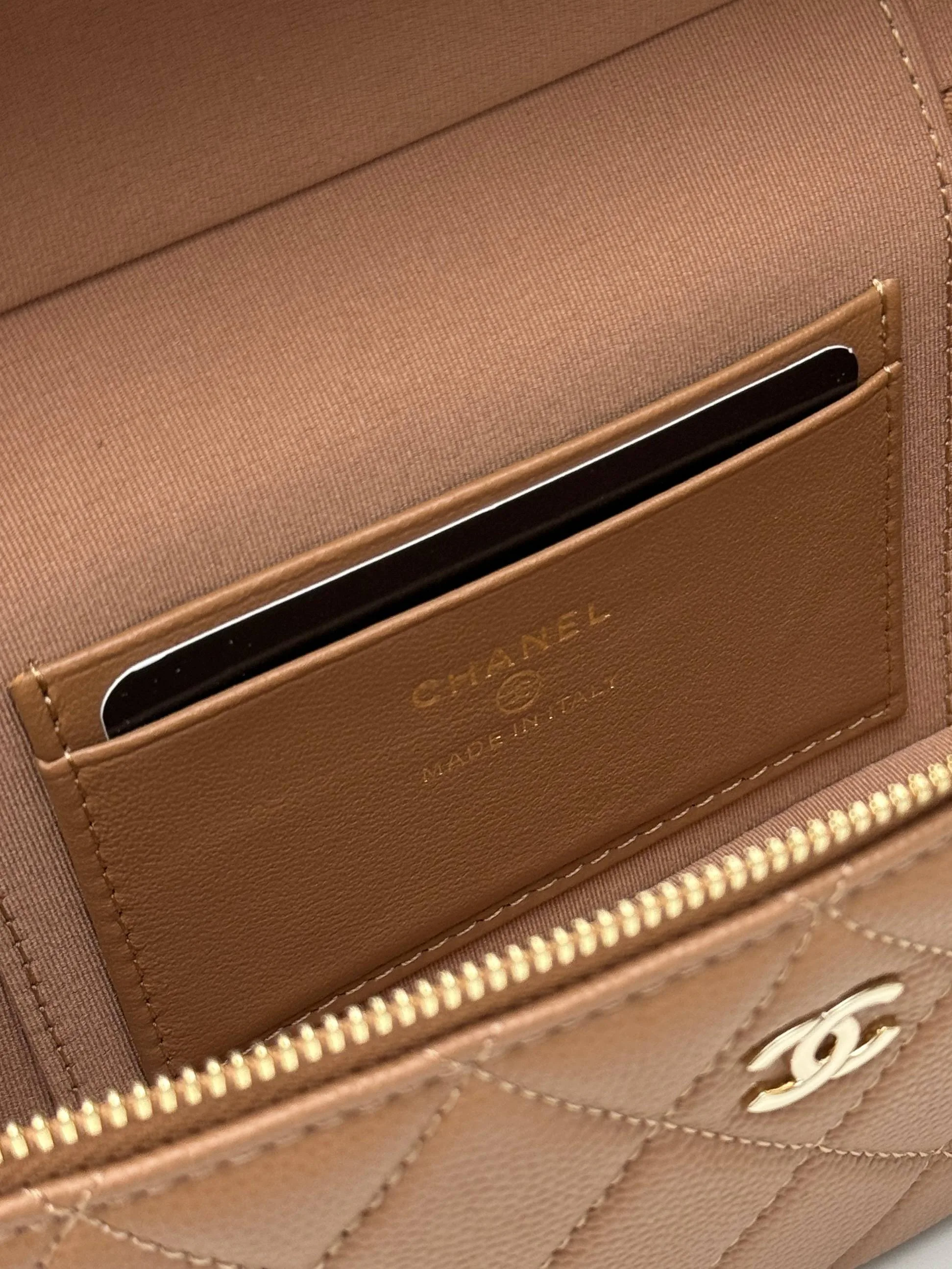 Women's Classic Handbags CHANEL 17949112