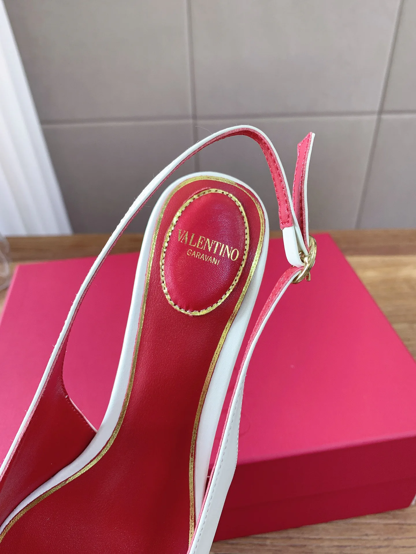 Women's Heels VALENTINO 17862469