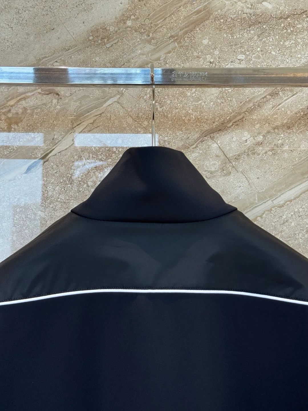 Women's Jackets And Down Jackets PRADA 18120153