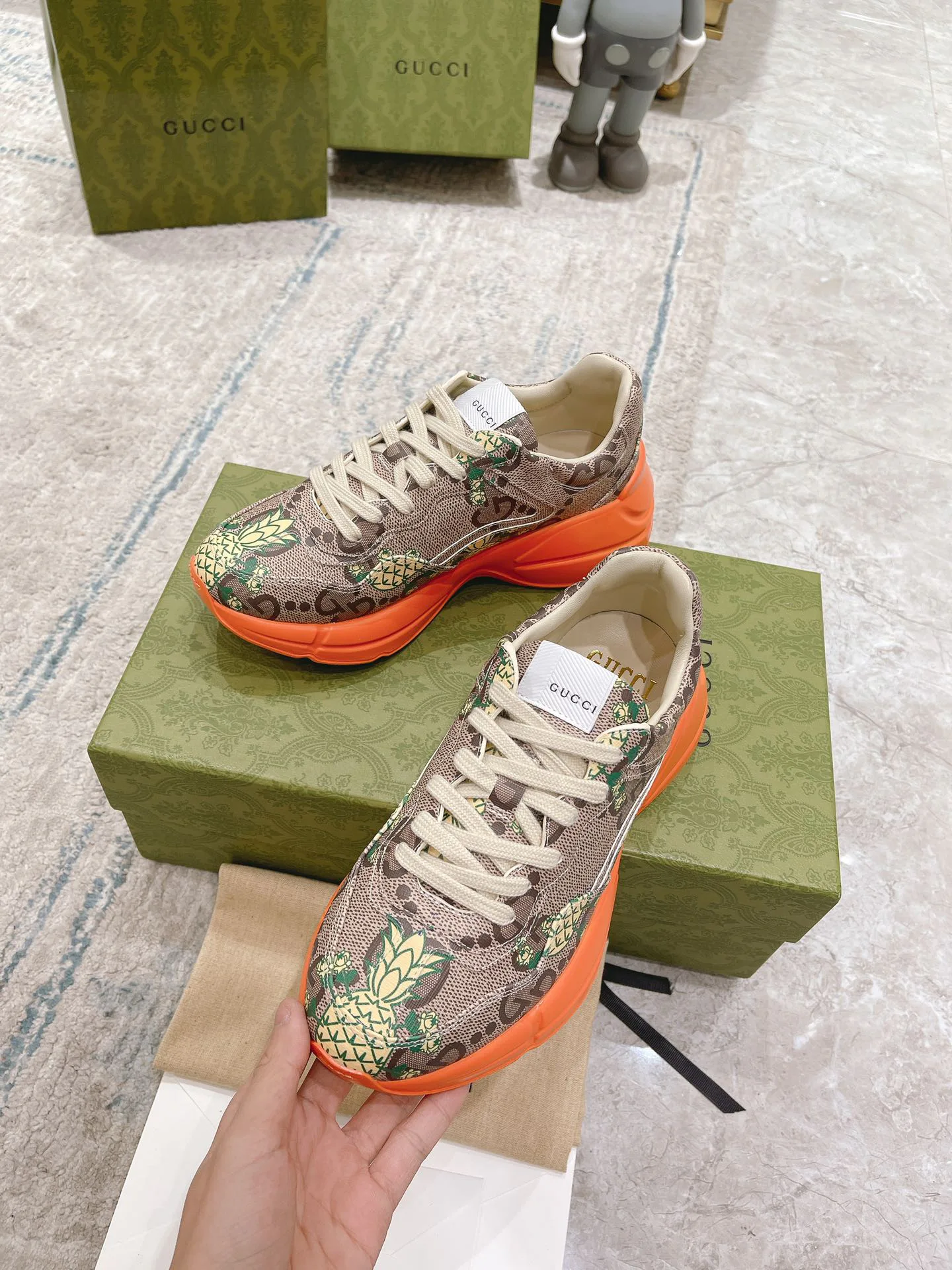 Women's Sneakers GUCCI 18527702
