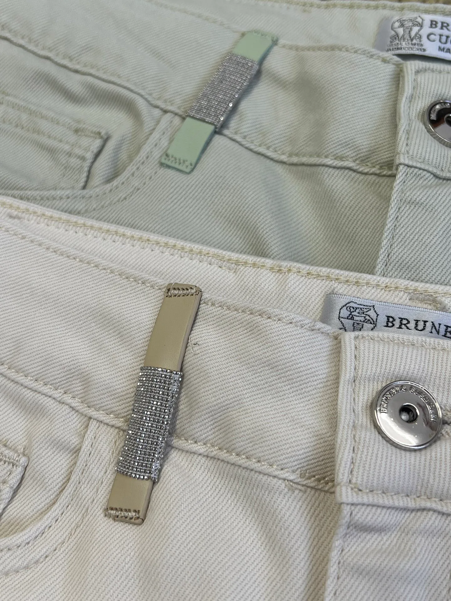 Women's Shorts BRUNELLO CUCINELLI 18174572