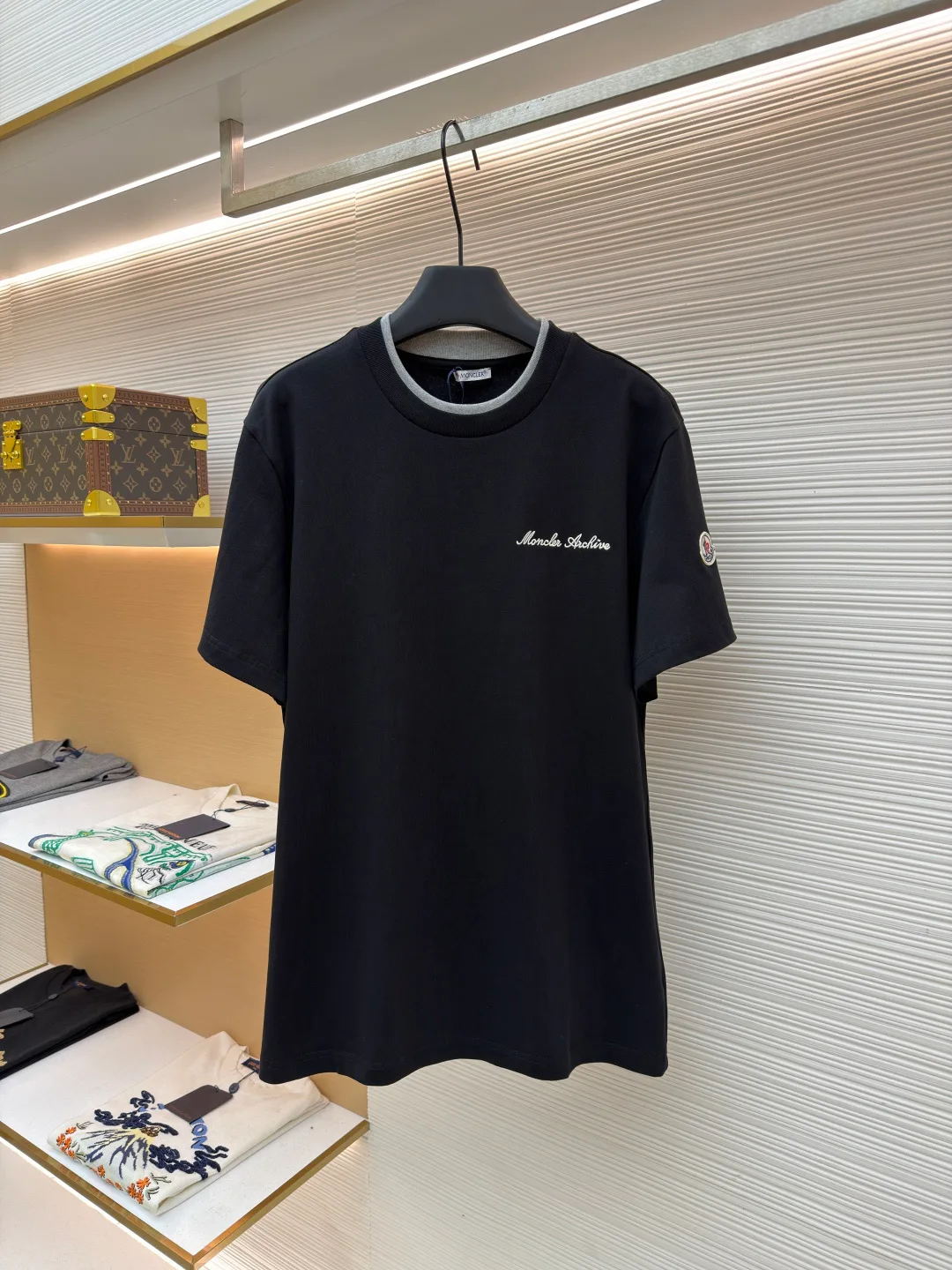 Футболки Мужские Moncler 18669188
