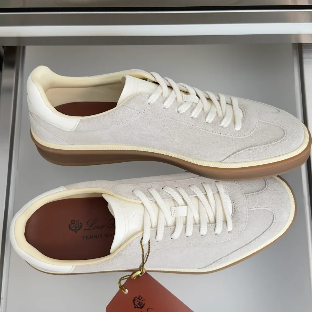 Women's Sneakers LORO PIANA 17879676