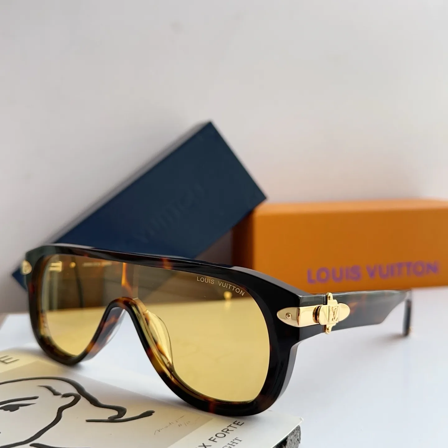 Glasses LOUIS VUITTON 17366476