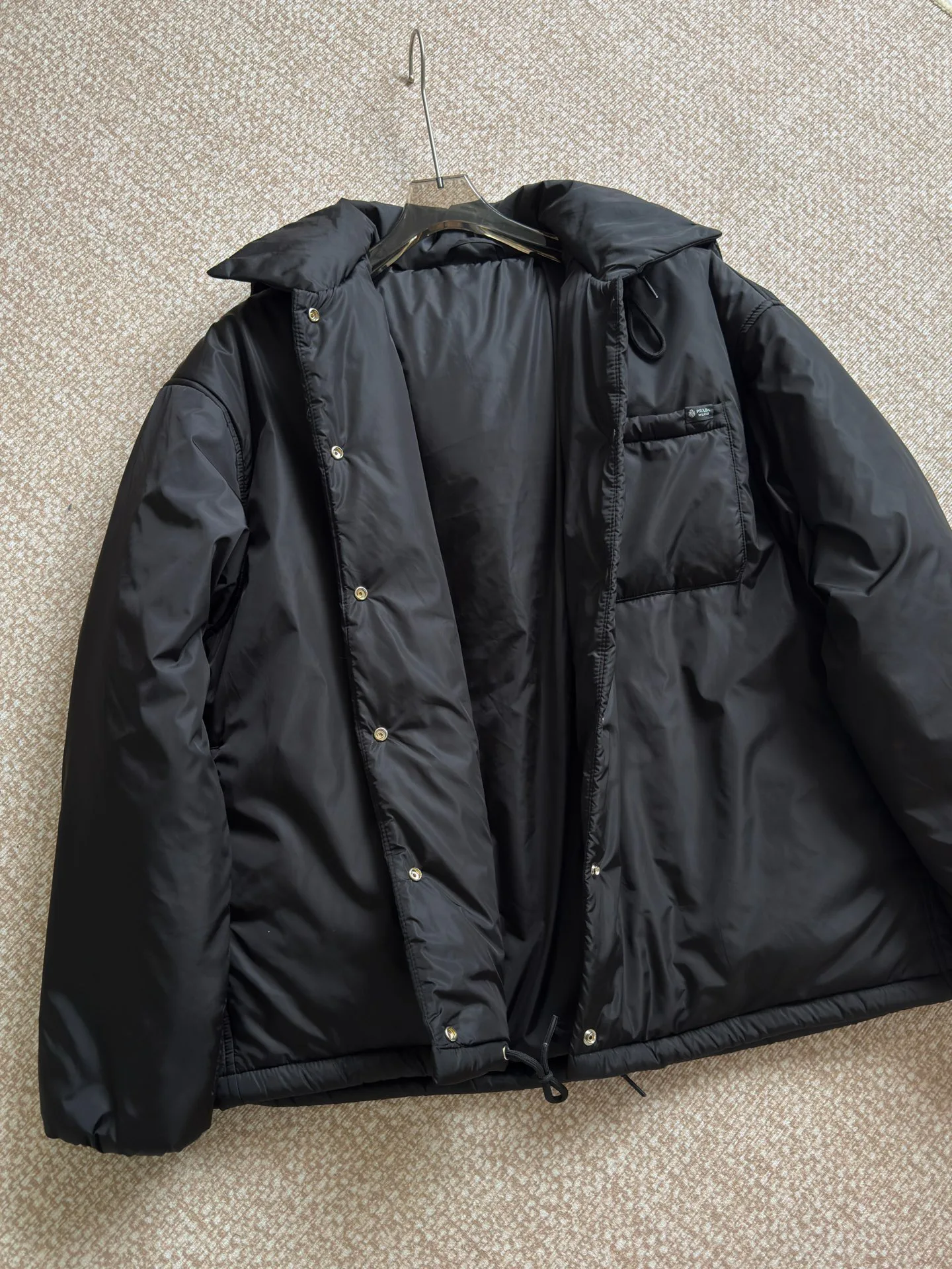 Women's Jackets And Down Jackets PRADA 18022761