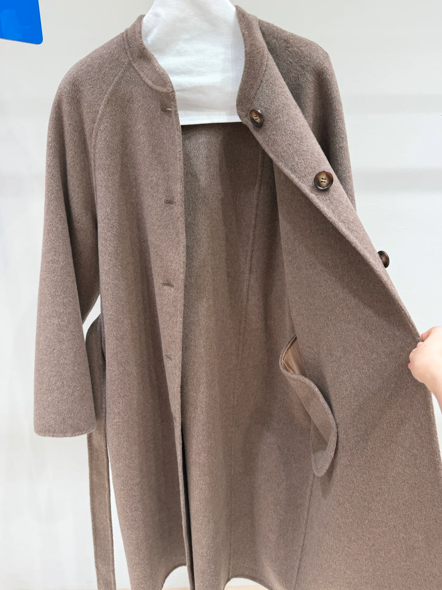 Women's Coats LORO PIANA 17921277