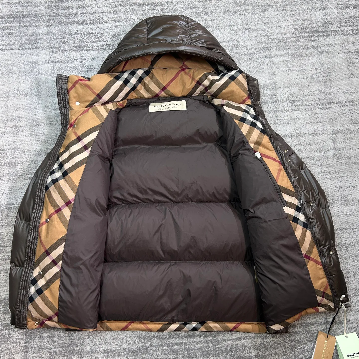 Women's Jackets And Down Jackets BURBERRY 18255157