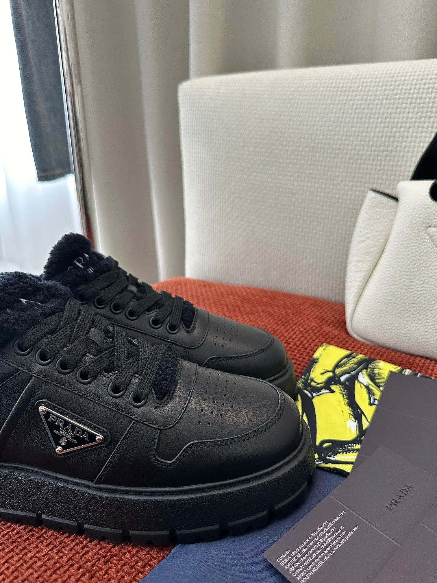 Кроссовки Женские Prada 18621063