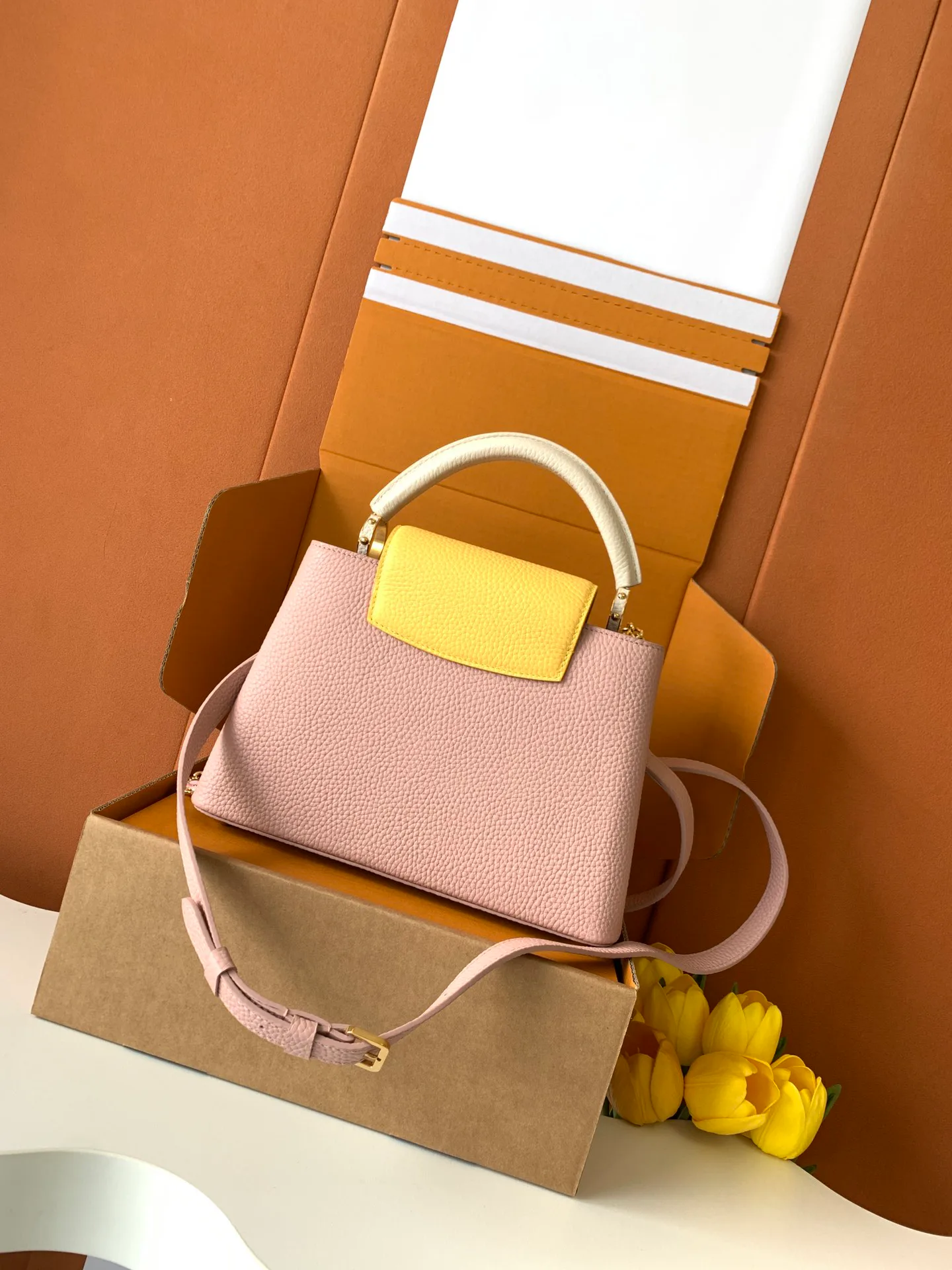 Women's Classic Handbags LOUIS VUITTON 18520888