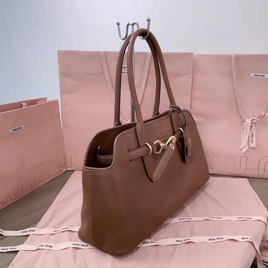 Women's Classic Handbags MIU MIU 18004737