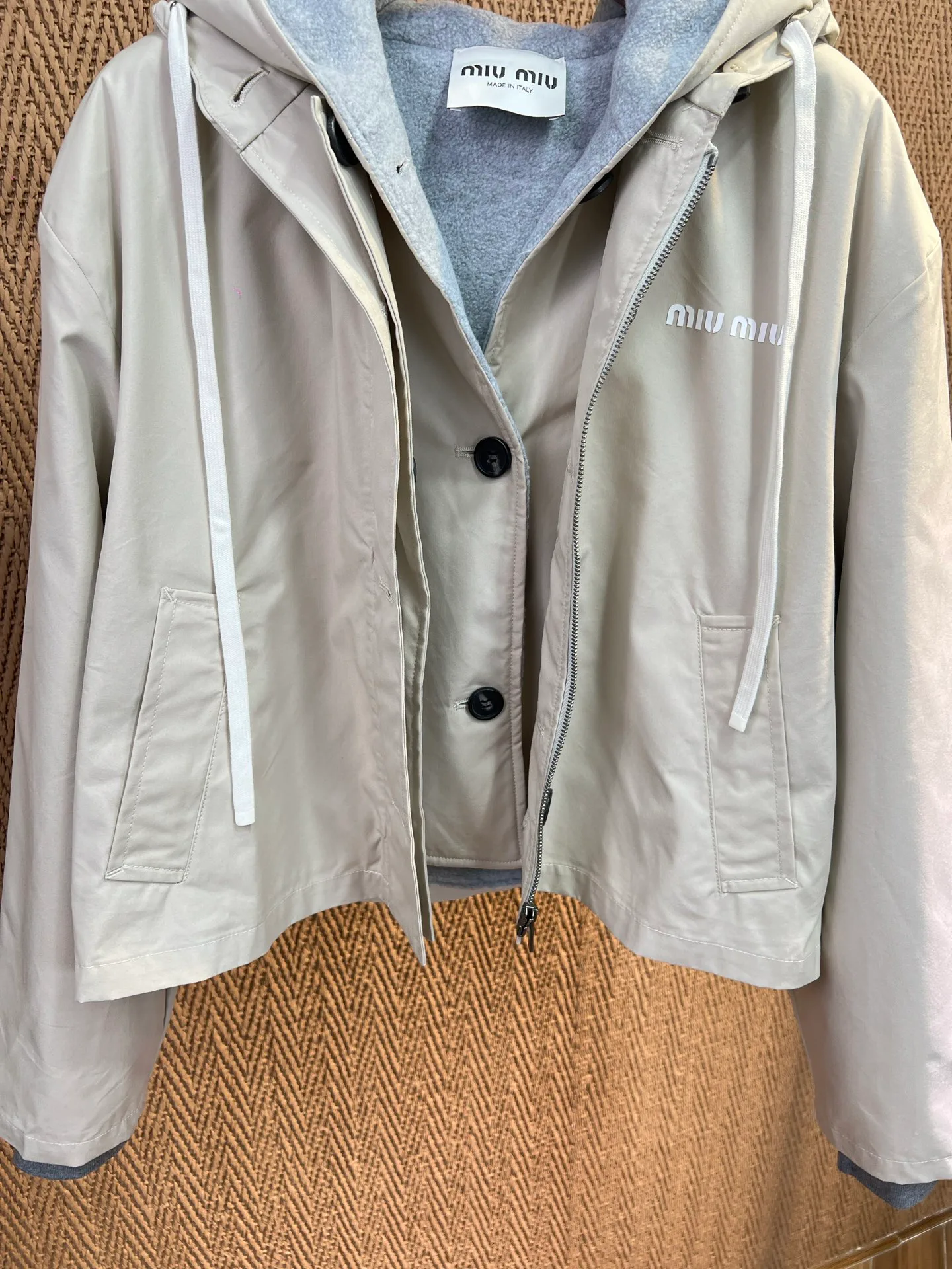 Women's Jackets And Down Jackets MIU MIU 18324213