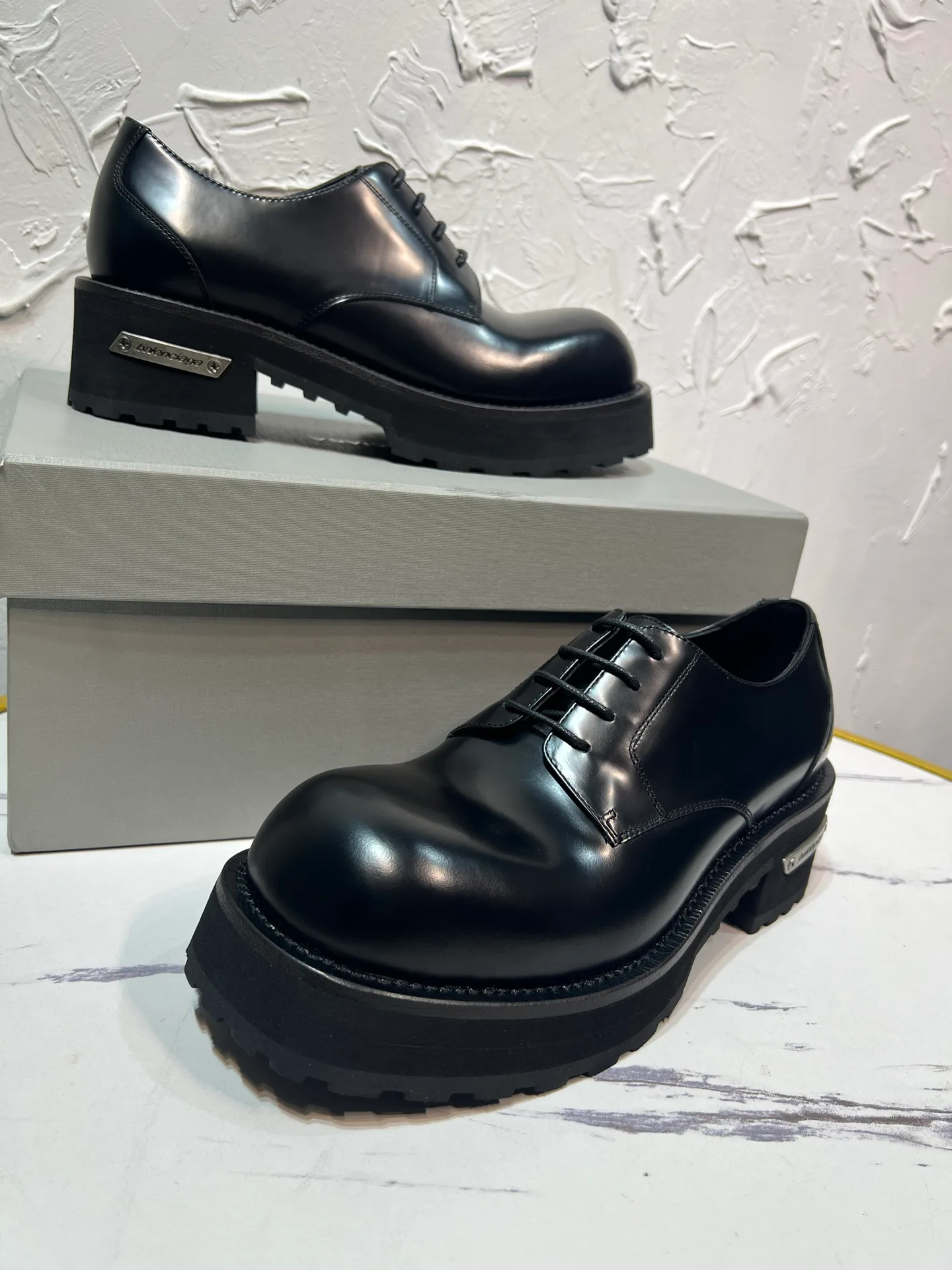Men's Loafers And Dress Shoes BALENCIAGA 18225181