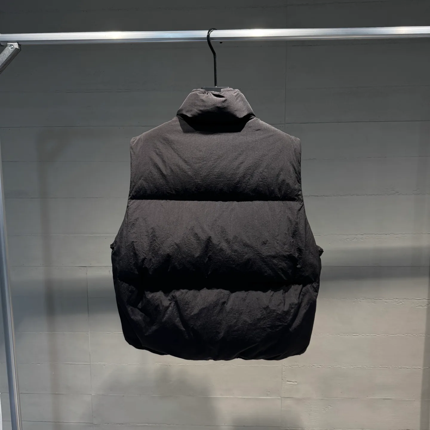 Жилеты Мужские Balenciaga 18609377