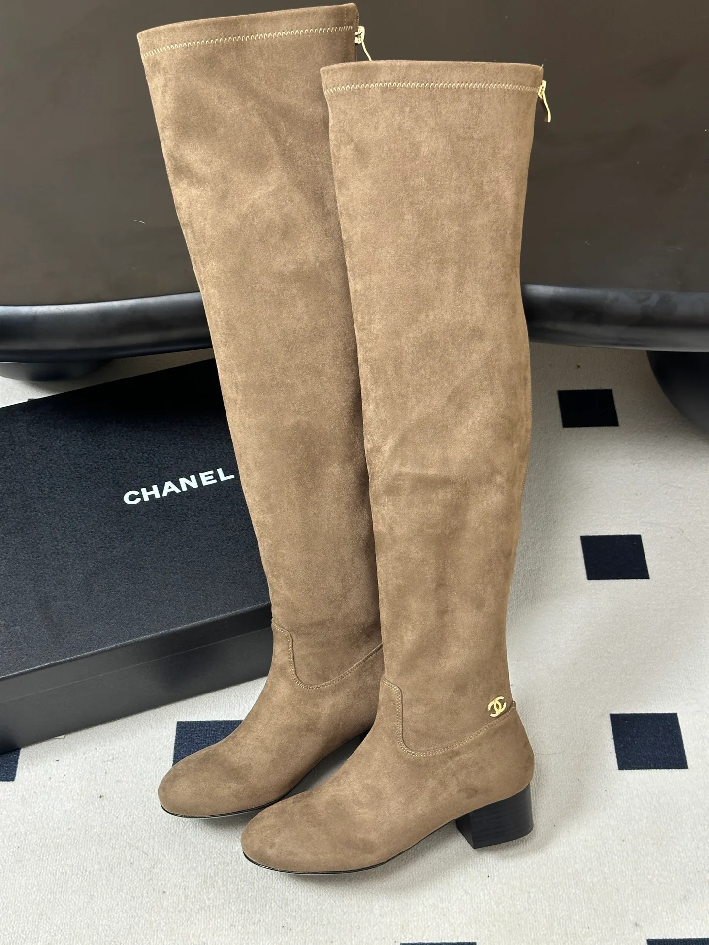 Women's Boots CHANEL 18049177