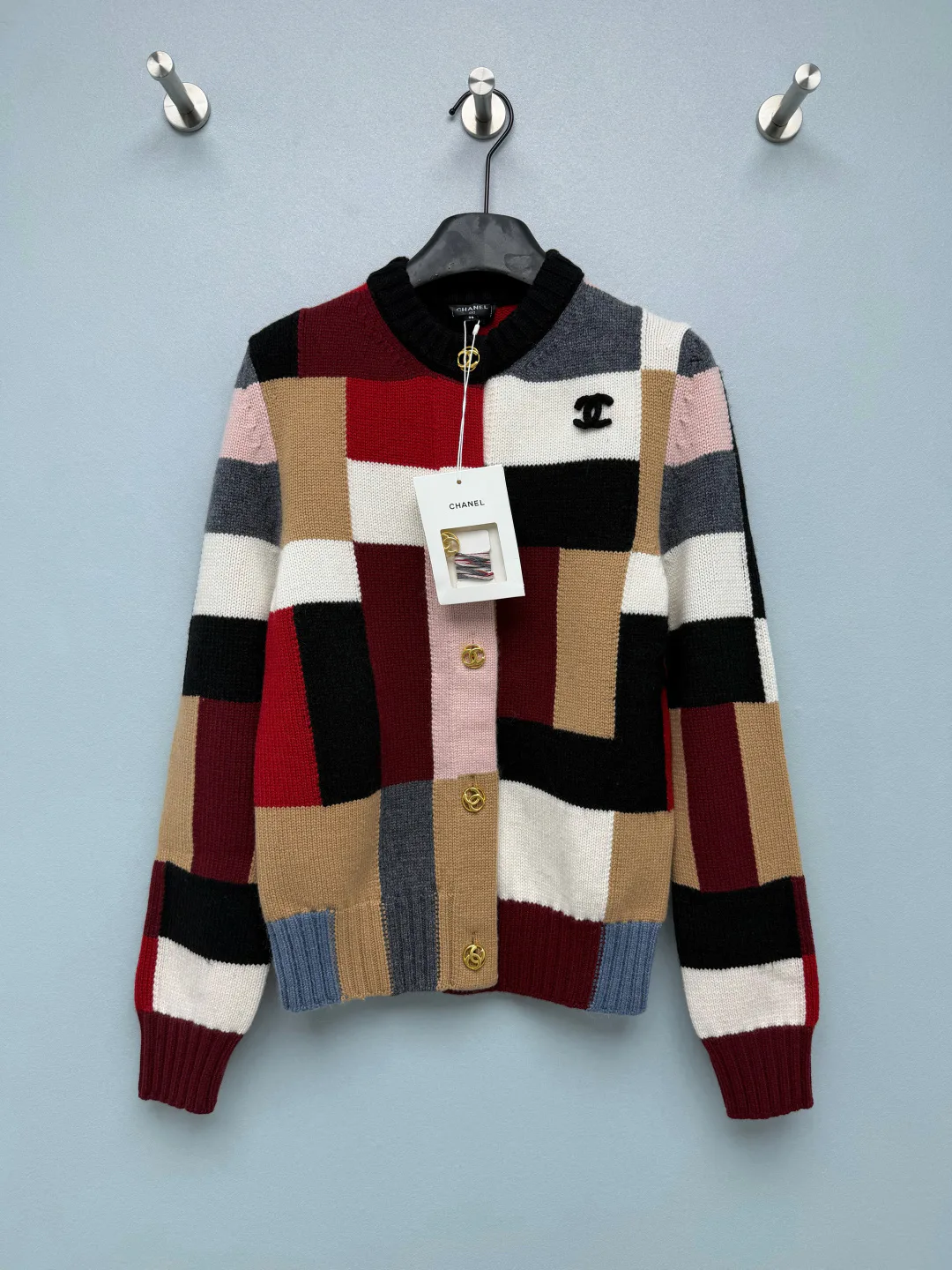 Women's Jumpers And Sweaters CHANEL 18362817