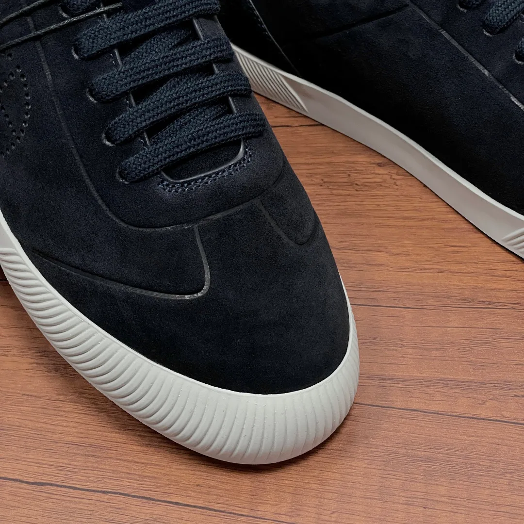 Men's Sneakers ARMANI 18099905
